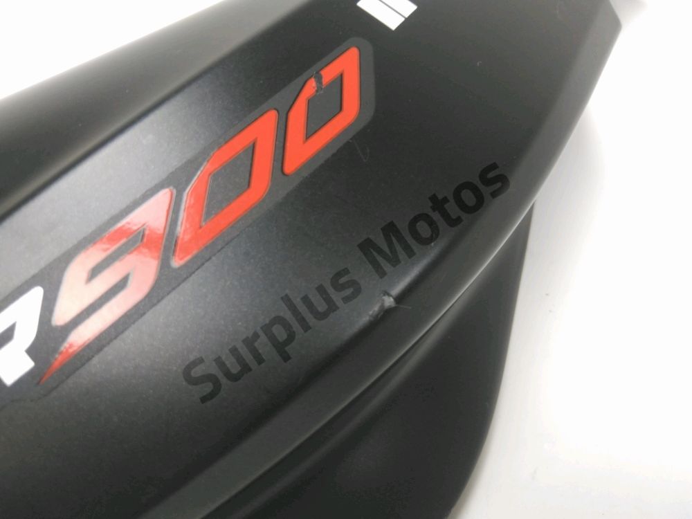 CARENAGE ARRIERE DROIT