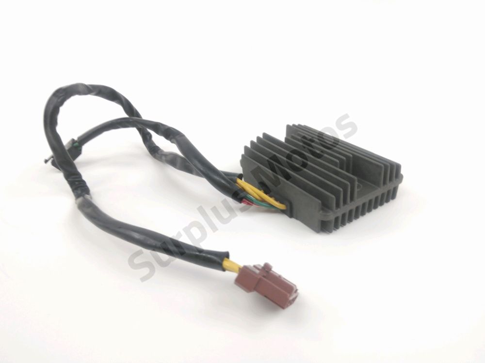 REGULATEUR DE TENSION