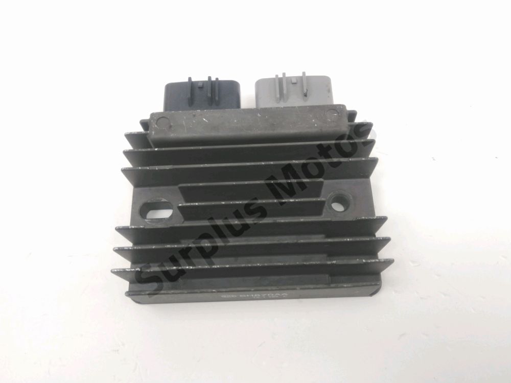 REGULATEUR DE TENSION