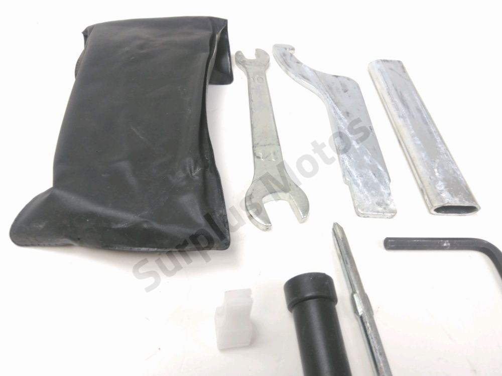 TROUSSE OUTIL