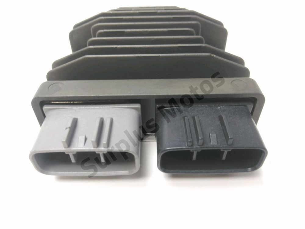 REGULATEUR DE TENSION