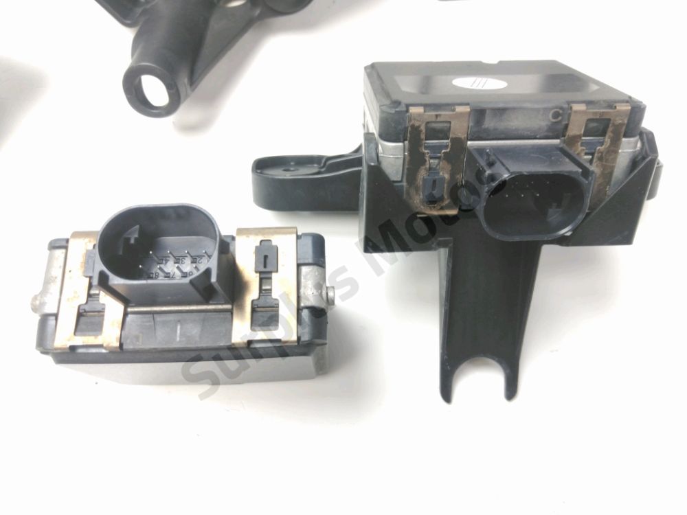 BOITIER ASSISTANCE DE SUSPENSION
