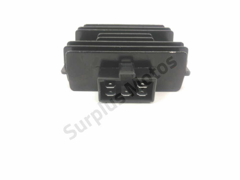 REGULATEUR DE TENSION