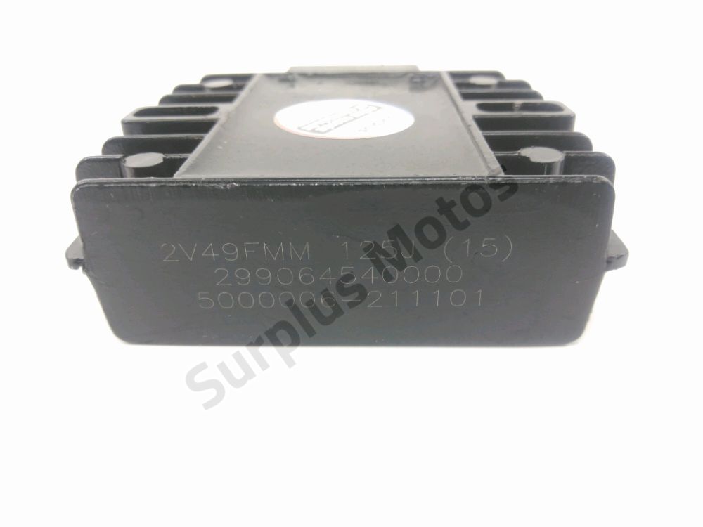 REGULATEUR DE TENSION