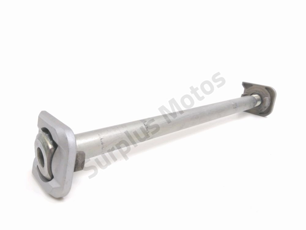AXE DE ROUE ARRIERE