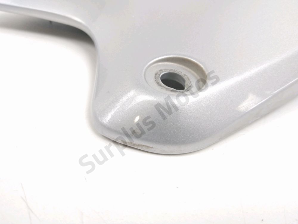 CACHE LATERAL GAUCHE