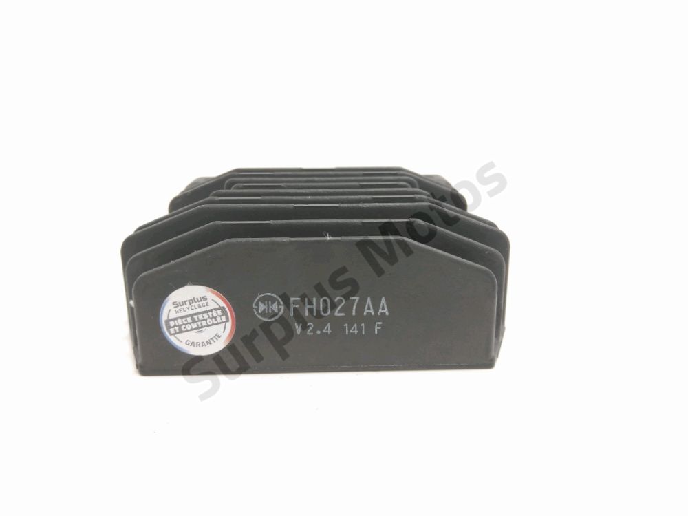 REGULATEUR DE TENSION