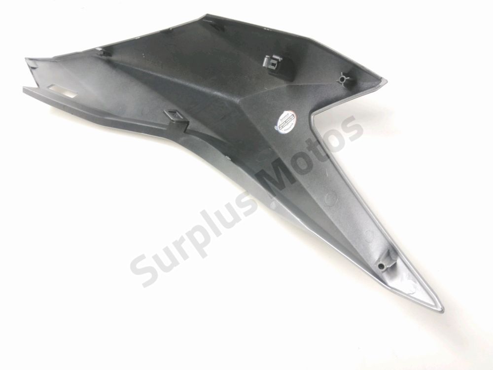 CARENAGE ARRIERE DROIT