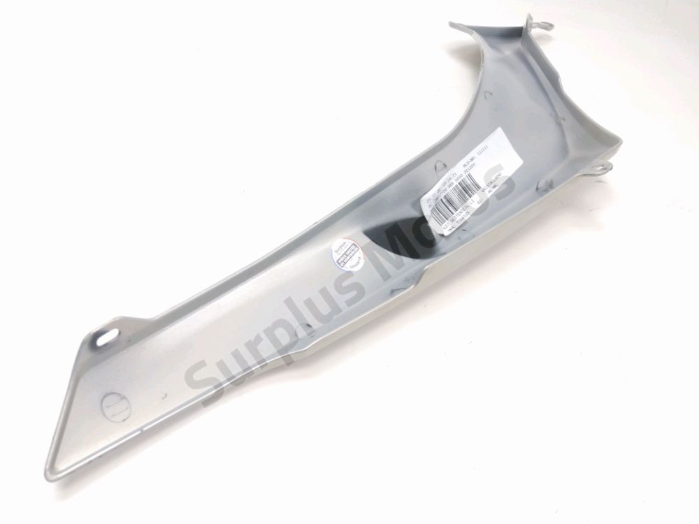 CACHE LATERAL GAUCHE