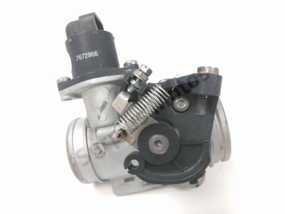 CORPS D'INJECTION DROIT