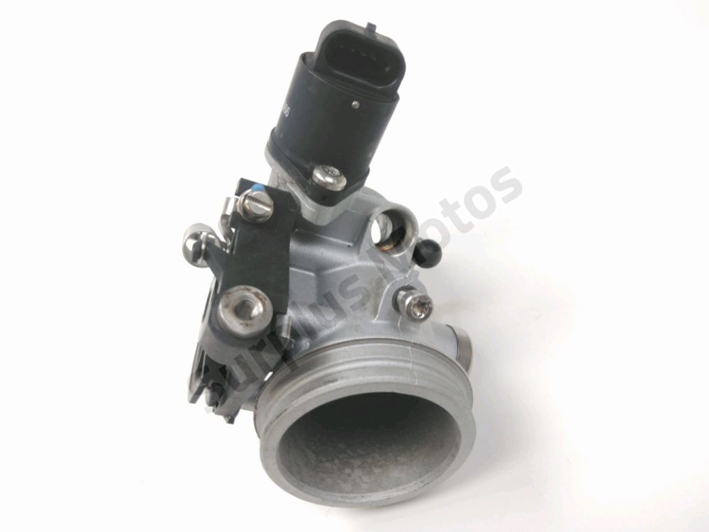 CORPS D'INJECTION DROIT