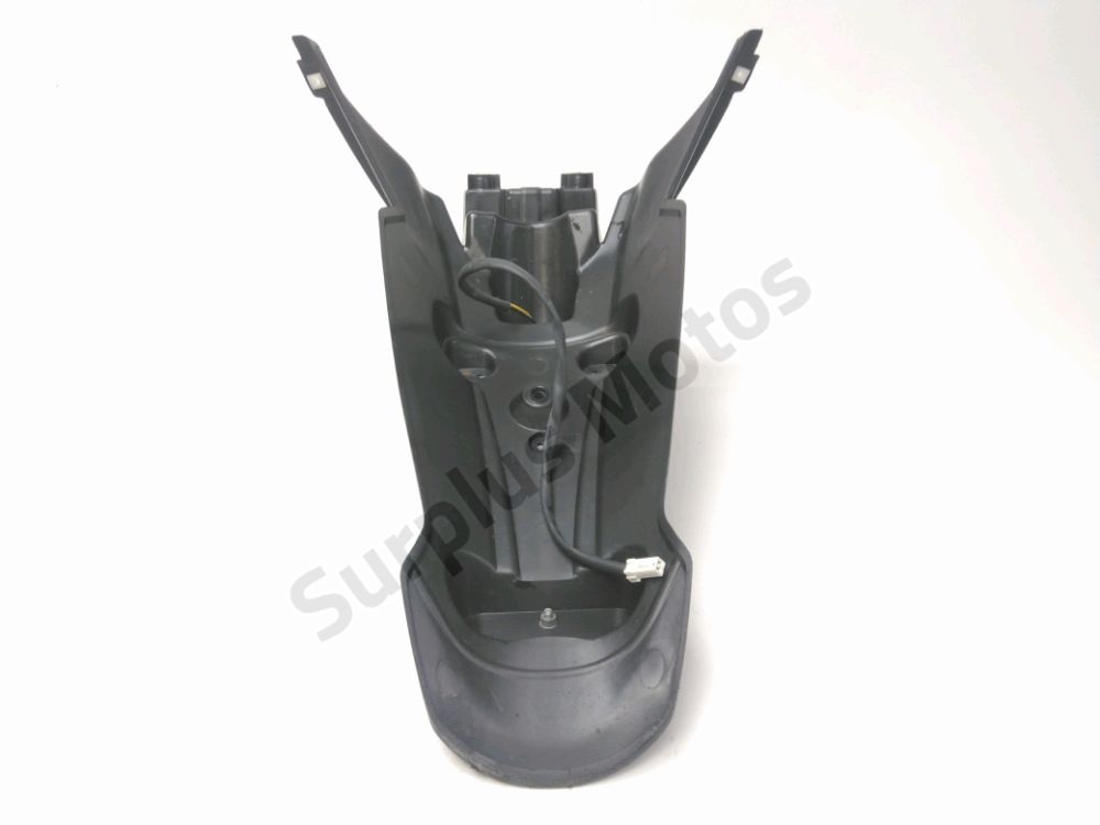 SUPPORT DE PLAQUE ET ECLAIRAGE