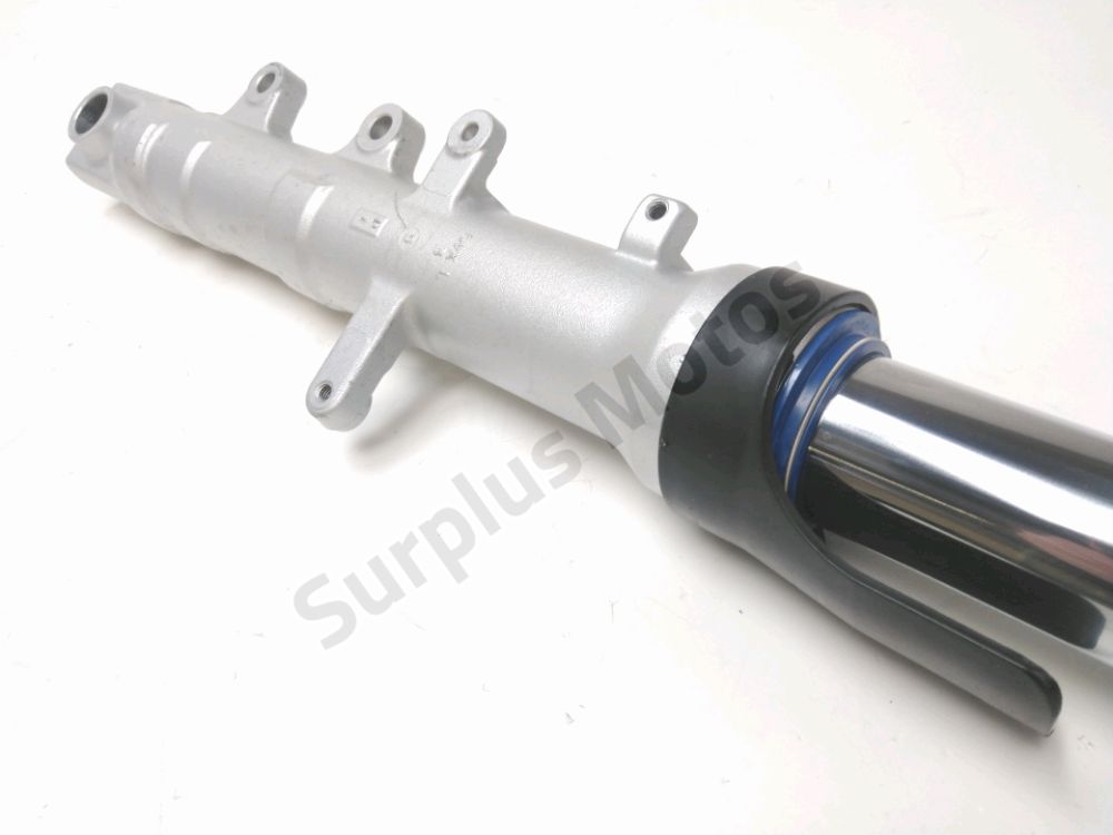 TUBE DE FOURCHE GAUCHE