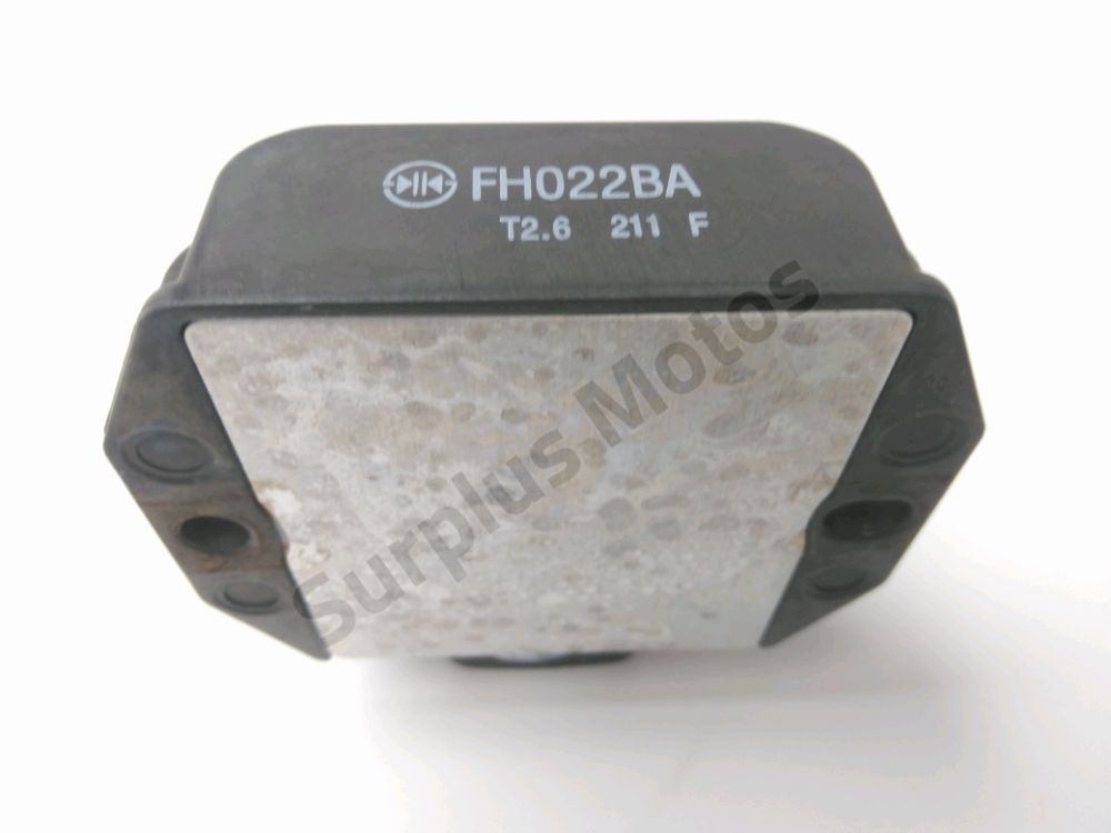 REGULATEUR DE TENSION