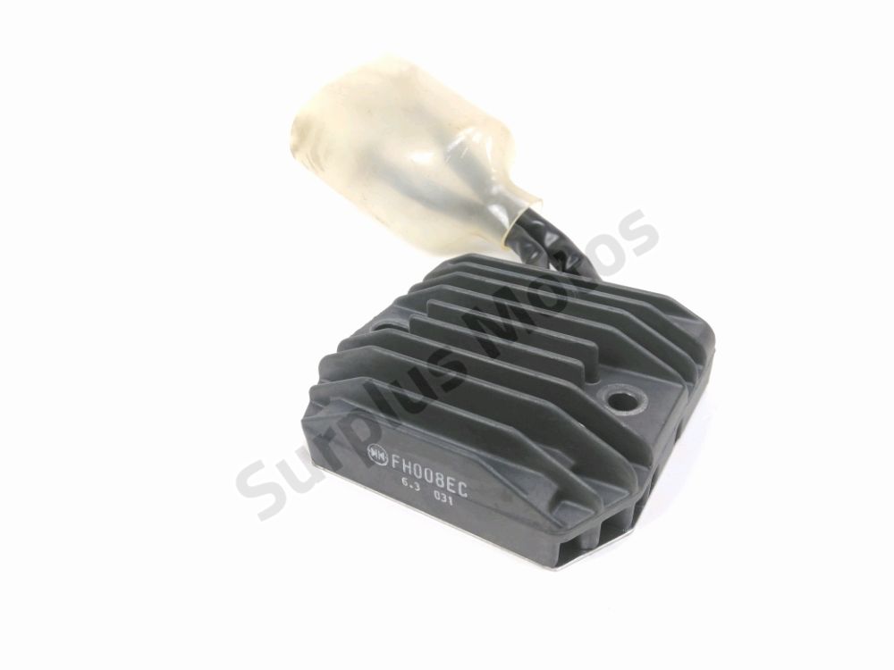 REGULATEUR DE TENSION