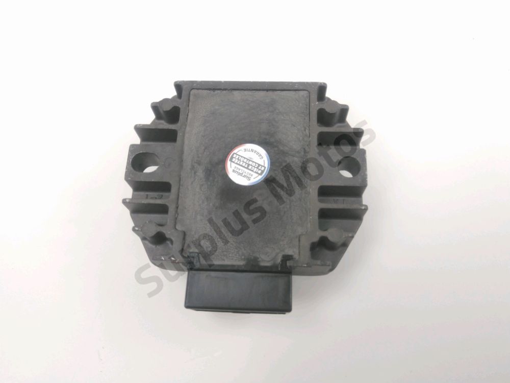 REGULATEUR DE TENSION