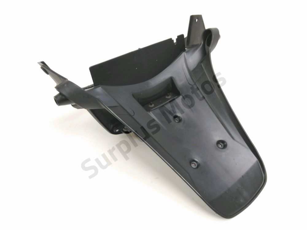 SUPPORT DE PLAQUE ET ECLAIRAGE