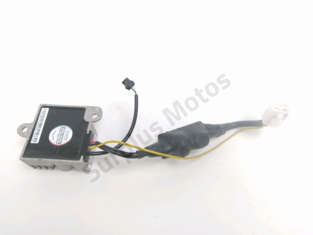 REGULATEUR DE TENSION