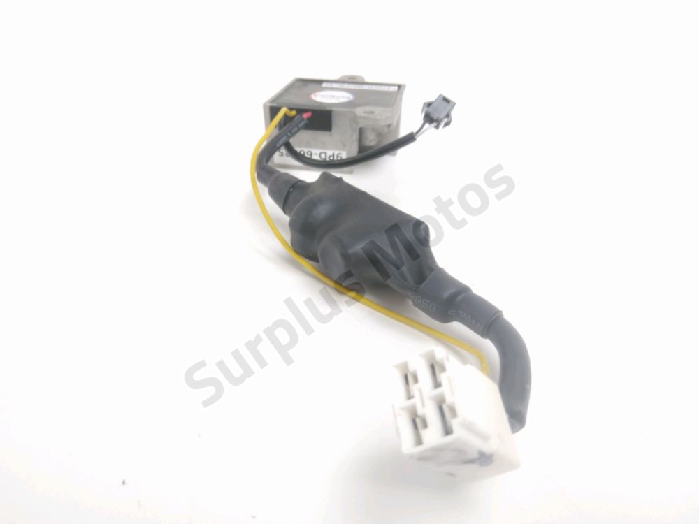 REGULATEUR DE TENSION