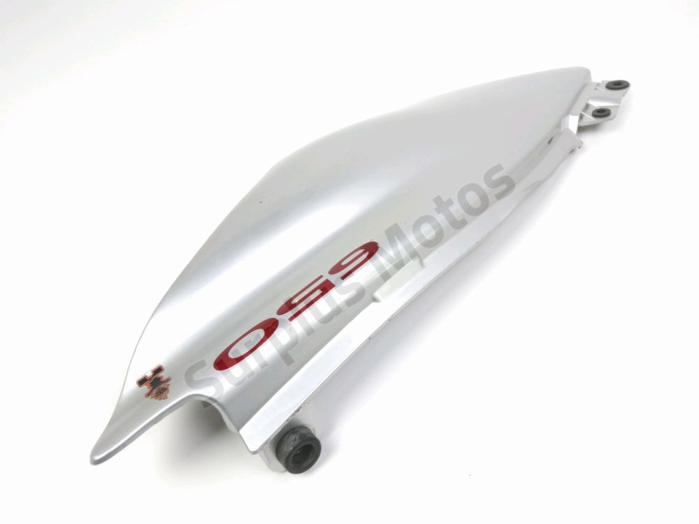 CARENAGE ARRIERE GAUCHE