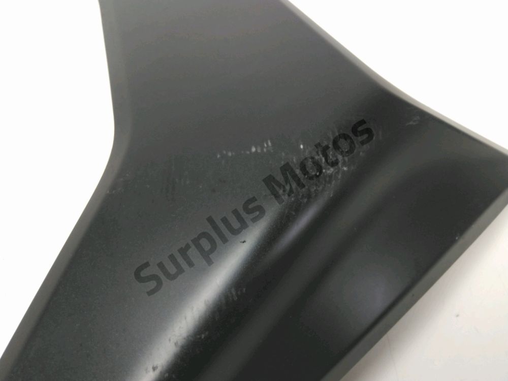 CACHE LATERAL GAUCHE