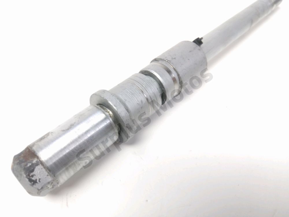 AXE DE ROUE AVANT