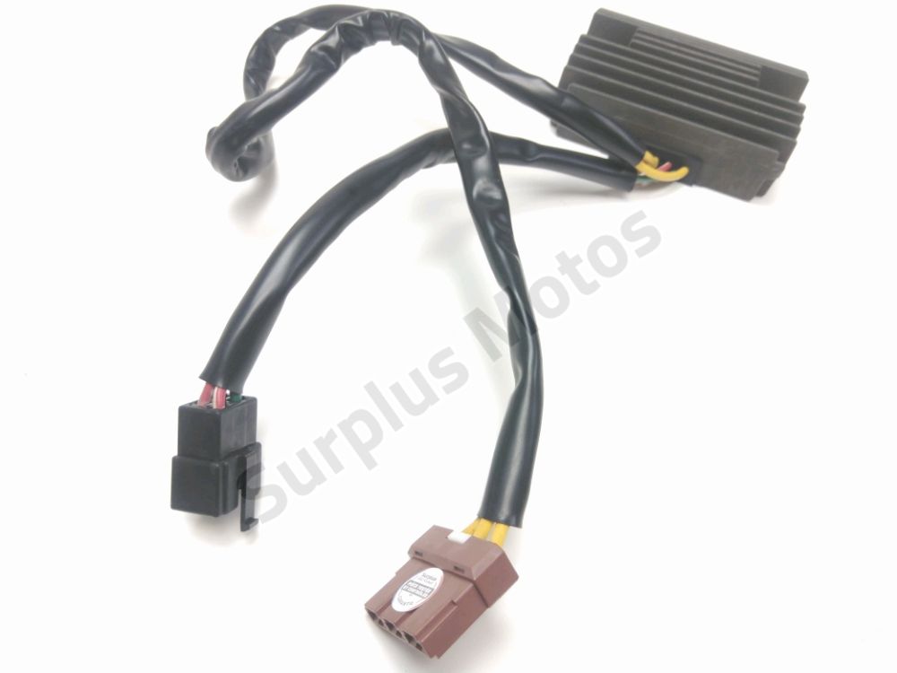 REGULATEUR DE TENSION