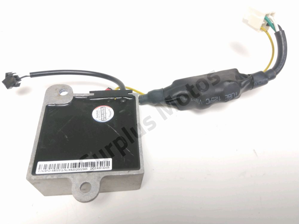REGULATEUR DE TENSION