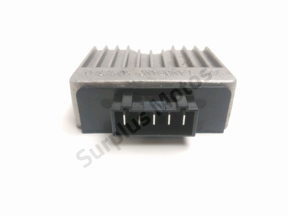 REGULATEUR DE TENSION