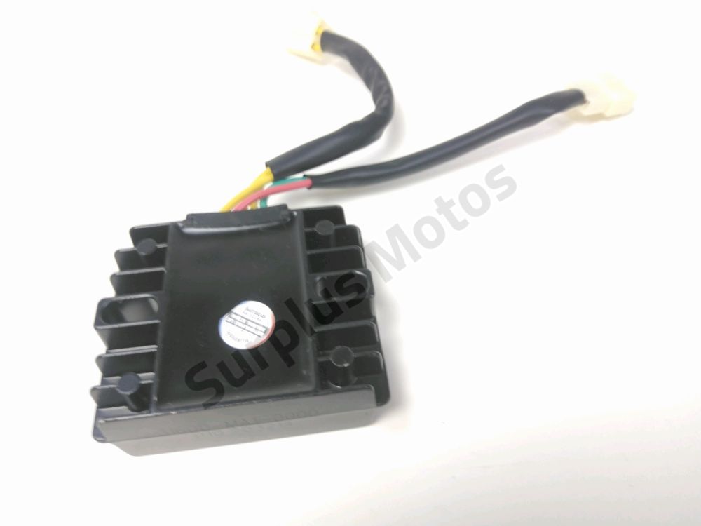 REGULATEUR DE TENSION