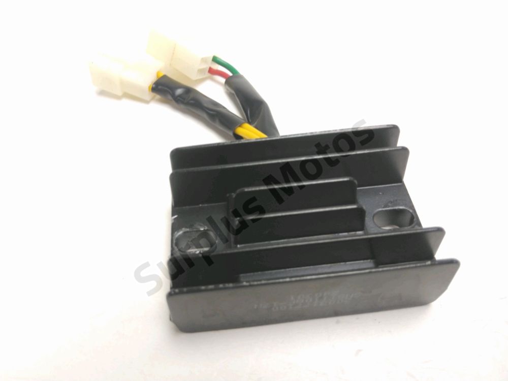 REGULATEUR DE TENSION