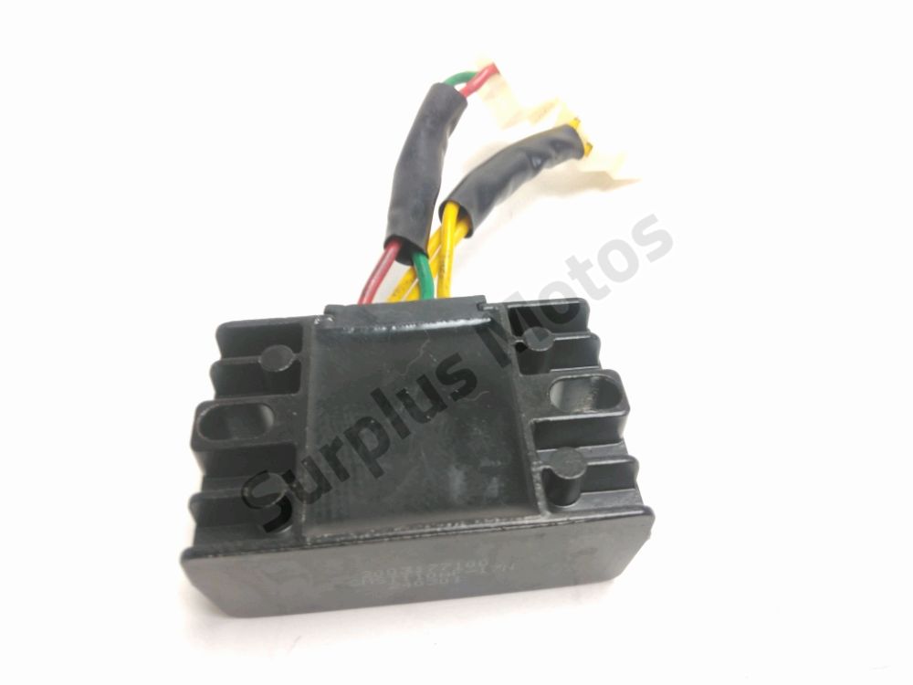 REGULATEUR DE TENSION