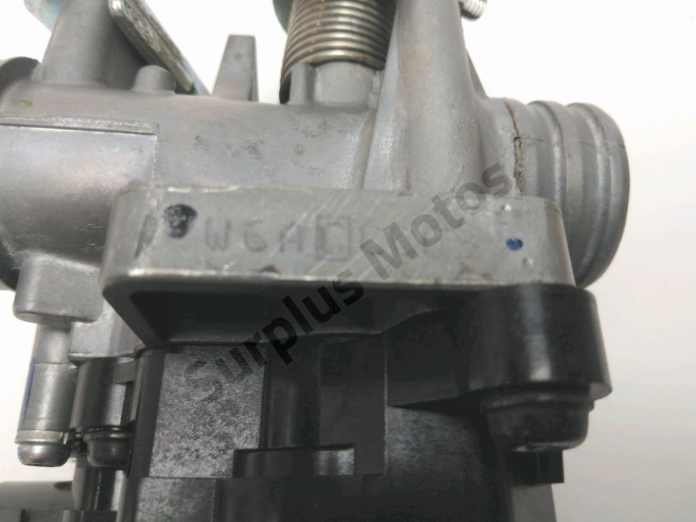 CORPS D'INJECTION DROIT