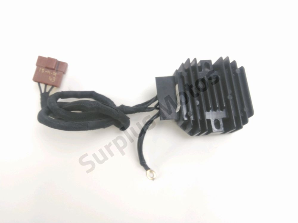 REGULATEUR DE TENSION