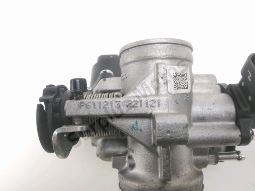 CORPS D'INJECTION DROIT