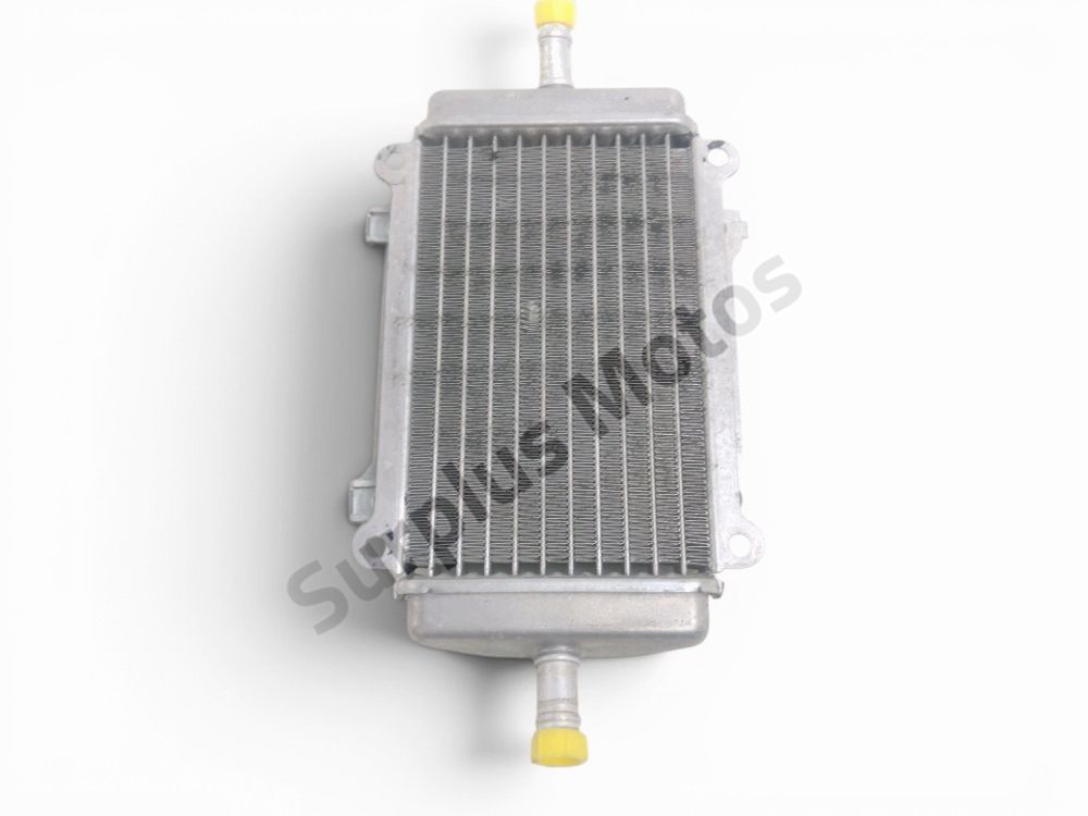 RADIATEUR EAU DROIT