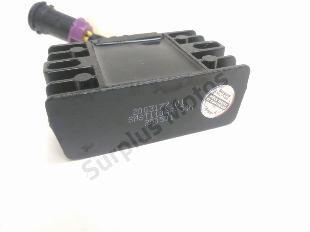 REGULATEUR DE TENSION