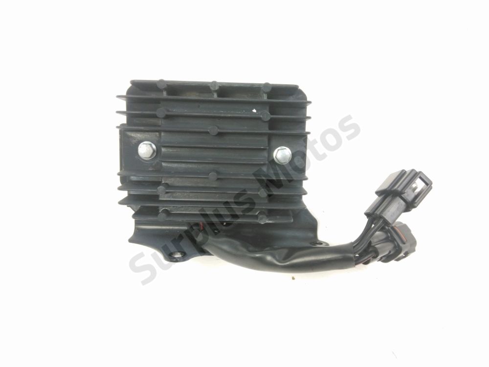 REGULATEUR DE TENSION