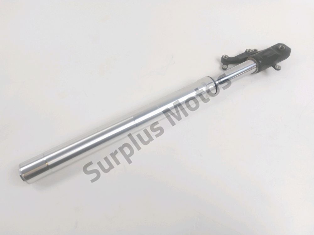 Tube de fourche gauche