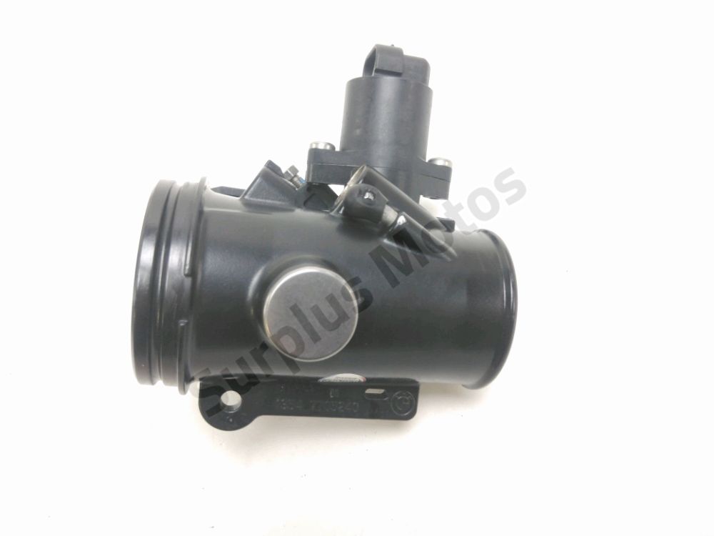 Corps d'injection droit