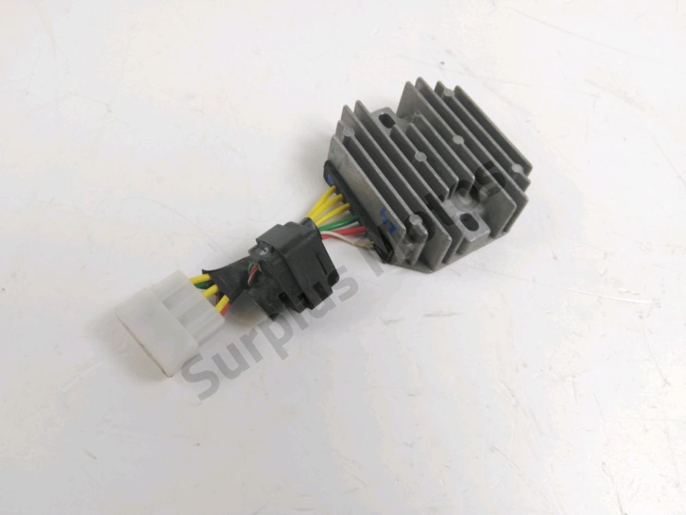 REGULATEUR DE TENSION