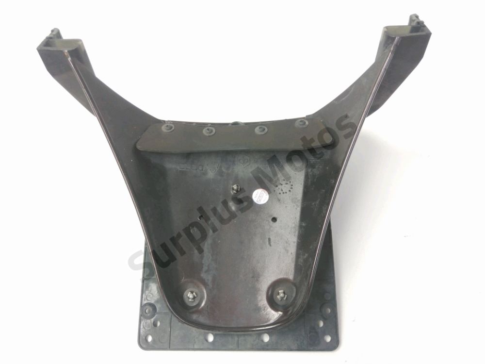 SUPPORT DE PLAQUE ET ECLAIRAGE