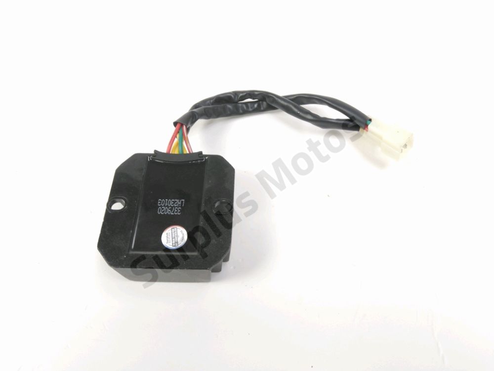 REGULATEUR DE TENSION