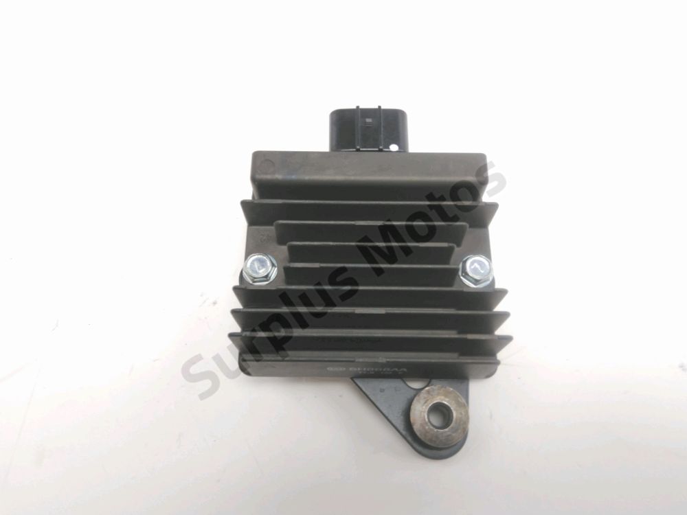 REGULATEUR DE TENSION