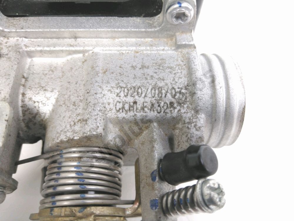 CORPS D'INJECTION DROIT
