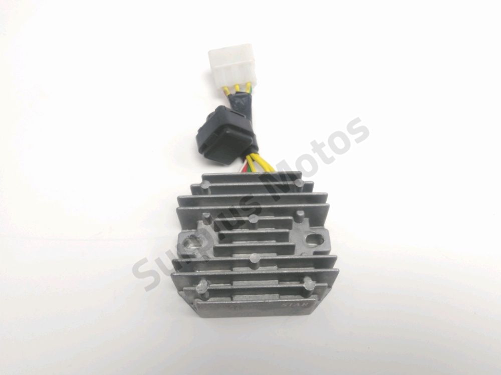 REGULATEUR DE TENSION