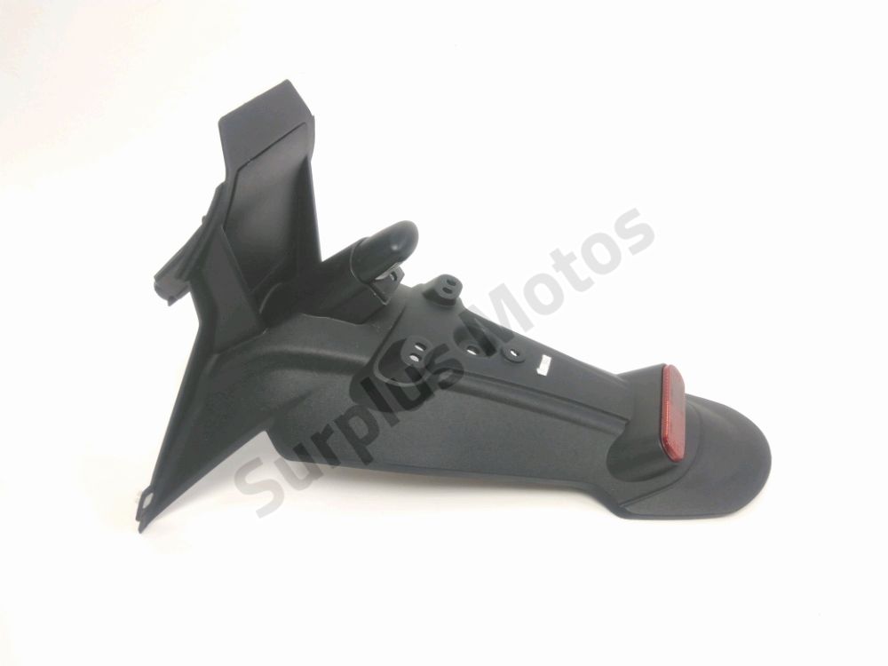 SUPPORT DE PLAQUE ET ECLAIRAGE