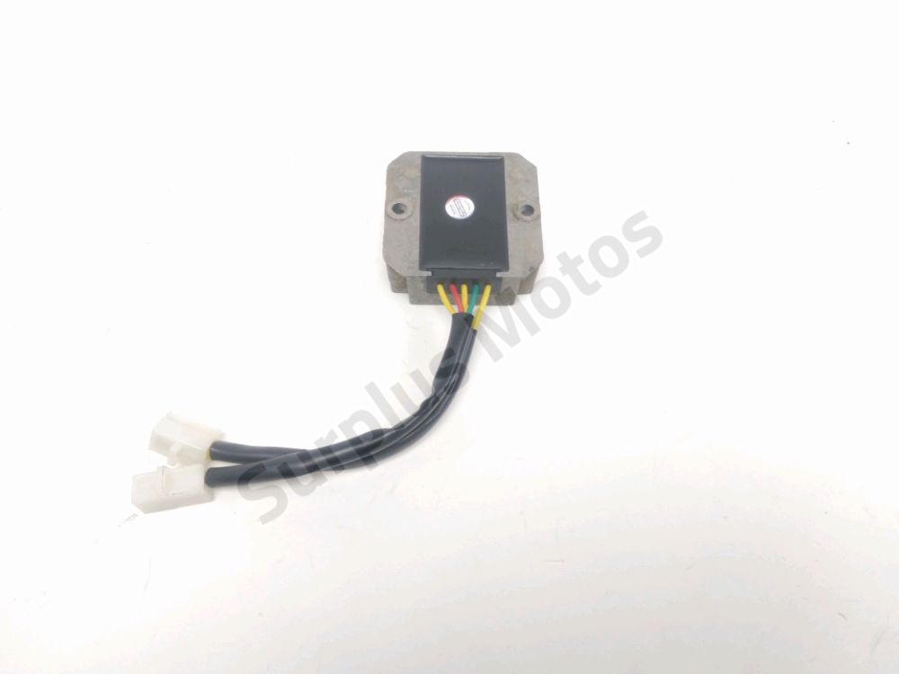 REGULATEUR DE TENSION