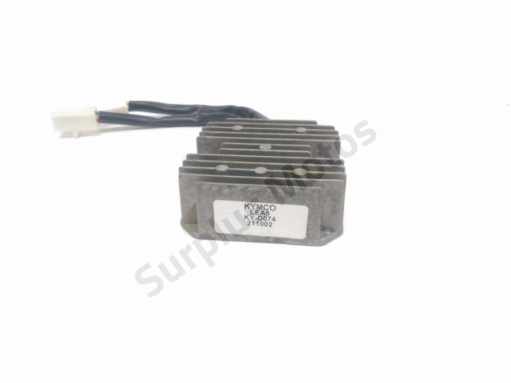 REGULATEUR DE TENSION