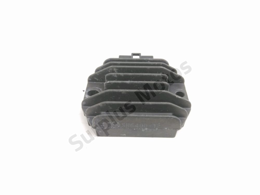 REGULATEUR DE TENSION